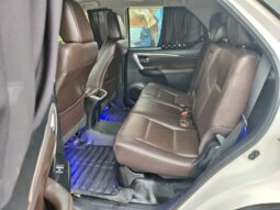 Toyota Fortuner 4×2 full