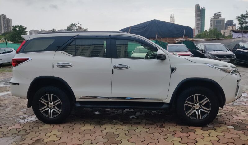 Toyota Fortuner 4×2 full