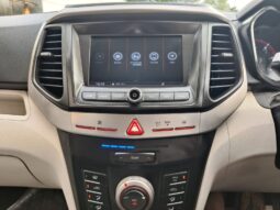 Mahindra XUV 300 W6 full