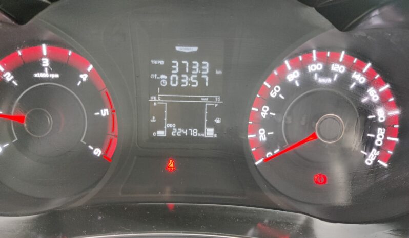 Mahindra XUV 300 W6 full