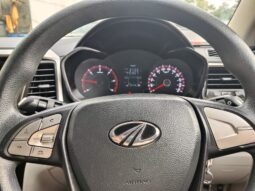 Mahindra XUV 300 W6 full
