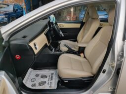 Toyota Corolla Altis 1.8 G full