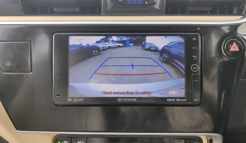 Toyota Corolla Altis 1.8 G full